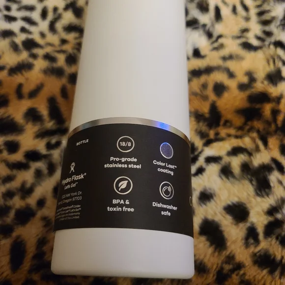 Hydro Flask - Picture 7 of 17